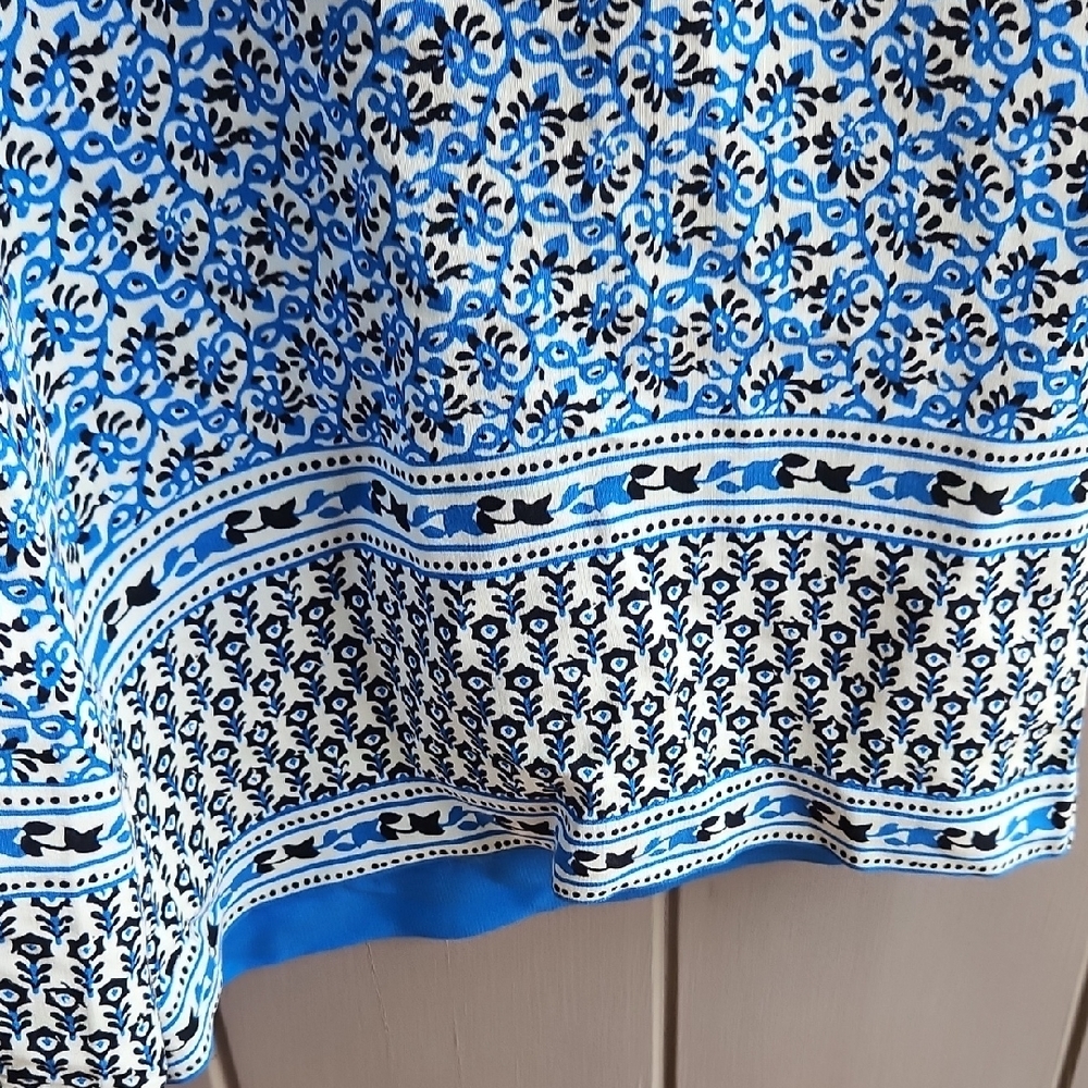 LOFT Blue and White Patterned Wide Leg Pants - Picture 7 of 10